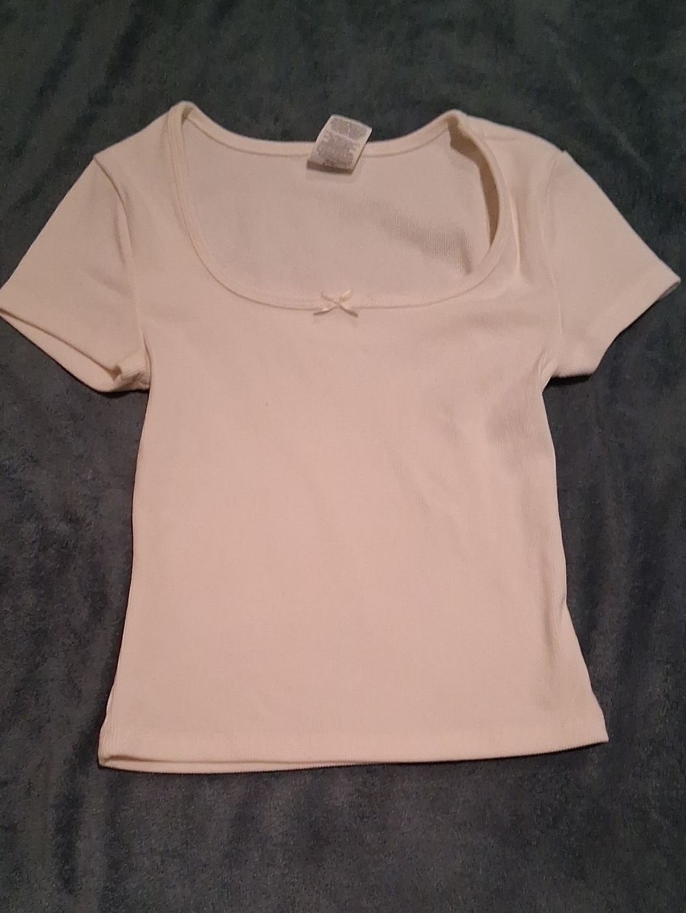 Cream Short Sleeve Scoop Neck Top with Bow